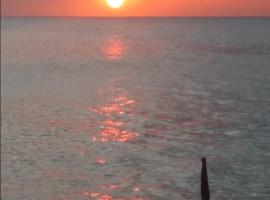 EVELIN'S on the Beach, Bed & Breakfast in Montego Bay