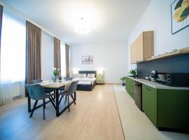 H&H Luxury Studios, hotel de lujo en Arad