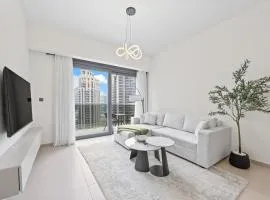 Act tower-1BR near burj khalifa