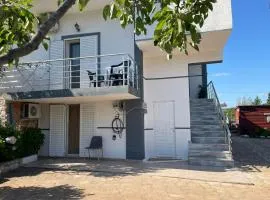 Ultra Apartments