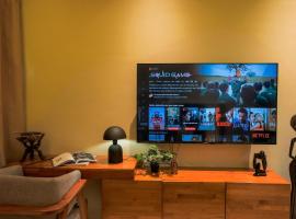 Maison Kéfi, hotel sa Bingerville