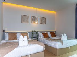 Cha-am 3 bedroom Pool Villa 3 mins to beach, hotel v destinaci Ban Bo Prakhon