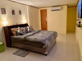 Ideal for Families and Groups - Near Santa Fe Port