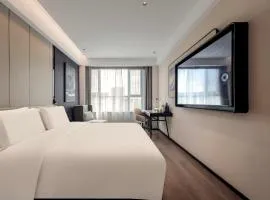 Atour Hotel Bole Friendship Shopping Center Tuanjie North Road
