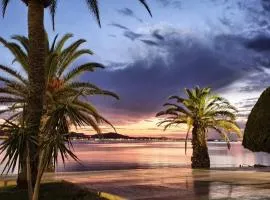 Relaxing experience in apt club nautico isleta