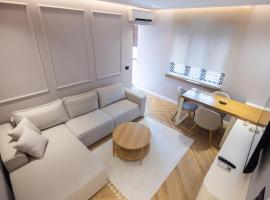Ami's Apartments, hotel a Korçë