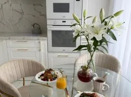 Studio Szczepaniaka, Baseny Tropikalne