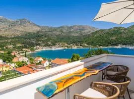 RITA - Charming 2-Bedroom Apartment with sea view, Slano