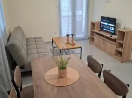 Xrisa Apartments