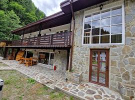 Mountain FIsh, viešbutis mieste Bikazas