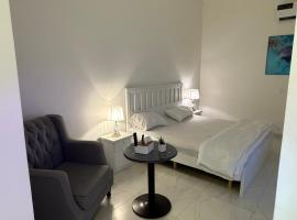 استديو المحالة, ξενοδοχείο σε Mahlal