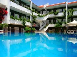 Terinikos Sunny Garden Hotel & Junior Suites