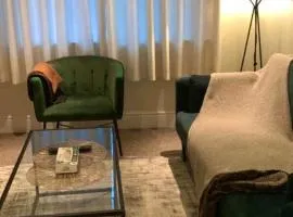Entire Apartment Tonbridge Centre