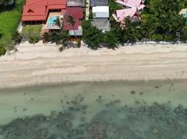 Oceanfront Villa at Bang po Beach-Koh Rooms