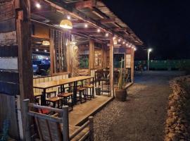 Hug Wang Homestay, hotel v destinaci Ban Nong Chaeng