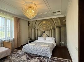 Guest House Alim, hotel v destinaci Karakol