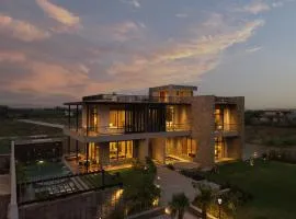 SaffronStays Abhinandan Villa