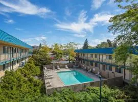 FairBridge Inn Moscow