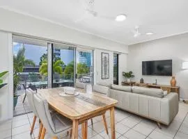 Two-Bedroom Apartment in Cairns City Centre
