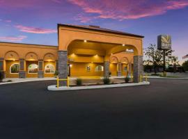 Quality Inn Redding near I-5, hotel poblíž Redding Municipal Airport - RDD, Redding
