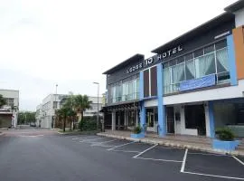 Lodge 10 Hotel