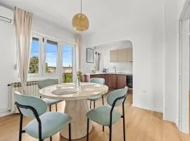 Four waves Apartment NEW