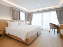 The Kite Hotel Bangsaen by Koko โรงแรมในBan Laem Thaen