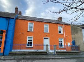 Lara's Lodge, hotel v destinaci Carlingford