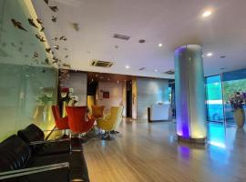 D North Star Hotel & Spa, hotel in Bandar Indah