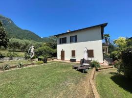 Villa La Bolvedrina - Lake Como Villa Apartments, готель у місті Тремеццо