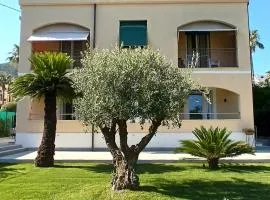 La Nassa Rooms Pietra Ligure