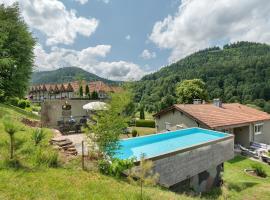 Base Camp Poolhouse, glamping em Bad Wildbad