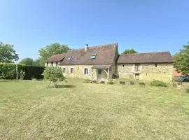 Maison rustique 3 chambres proche Sarlat - FR-1-616-186