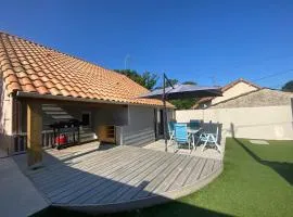Maison familiale avec terrasse et proche plage à Saint-Brevin-les-Pins - FR-1-364-98