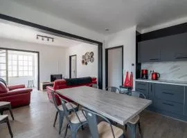 Maison rénovée pour 8 pers avec terrasse près des plages et activités - FR-1-50-141