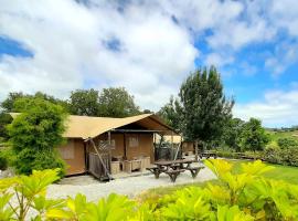 Silver Coast Glamping luxury lodge, chal&eacute; alpino em Alcoba&ccedil;a