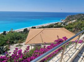 Bubbles Villa Kathisma Beach View Lefkada، فيلا في آيوس نيكيتاس