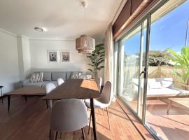 BaruHaus Piscina Terraza y Parking Rianxo, מלון בRianjo