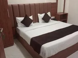 FabHotel Shaurya Inn I - 400m from Golden temple