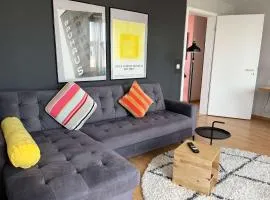 COOLEST Apartment in Berlin, easy Check-in, near BER Airport - Quiet&Cozy Penthouse
