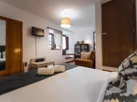 Óbidos Priest Room