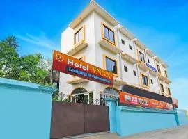 FabHotel Anxx - Near Railway Station & Raj Mahal Square