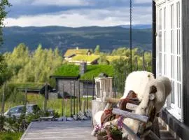 Exclusive mountain lodge with panoramic views and high standard at Kikut, Geilo