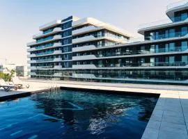 Sea Paradise - Odyssey Pool & Spa Resort