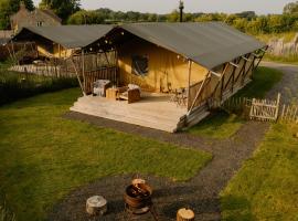 Butterfly Riverdale Yorkshire, luxe tent in West Tanfield