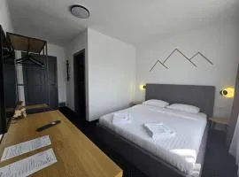 Nort Inn - Luncile Prigoanei, Sureanu, Oasa, Transalpina