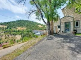 Walk to Casinos and Opera House! Central City Home