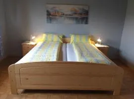 Apartment Zwei Schlafzimmer- Betten in Komforthöhe