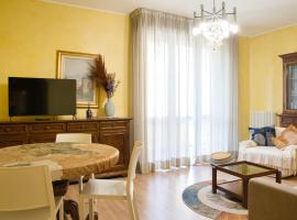 Spacious apartment at Como lake