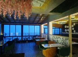 HOTEL GRAND HILL ,MALL ROAD ,Mcleodganj
